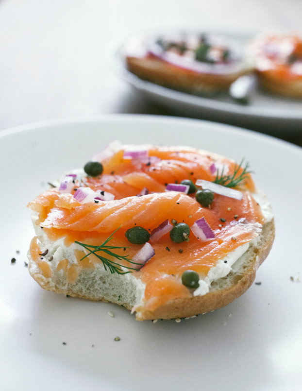 Bagel_smoke_salmon